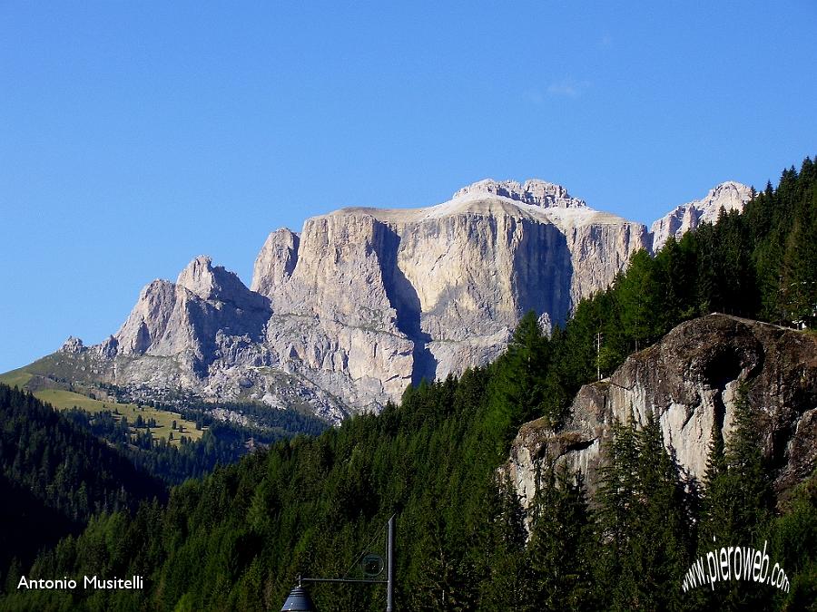15 Gruppo del Sella.jpg